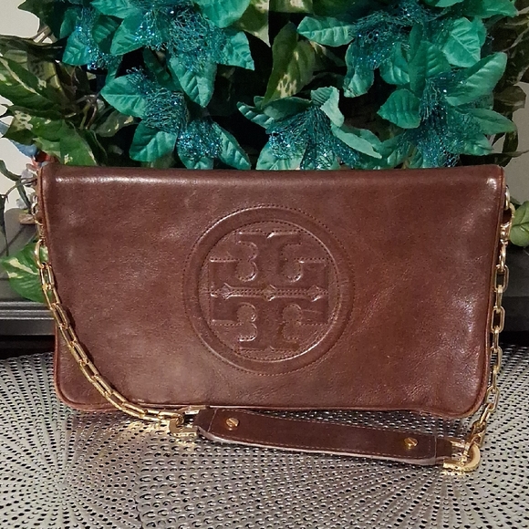 Tory Burch Handbags - Tory Burch Brown Leather Clutch with Gold Chain, GUC